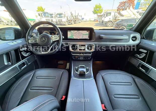 Mercedes-Benz G 500