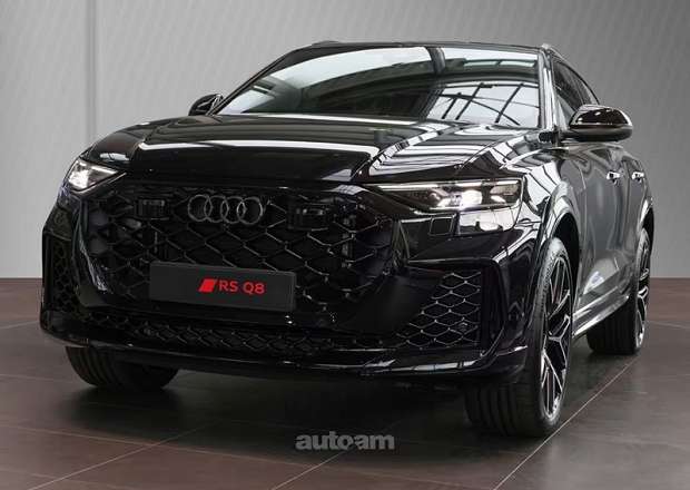 Audi RSQ8