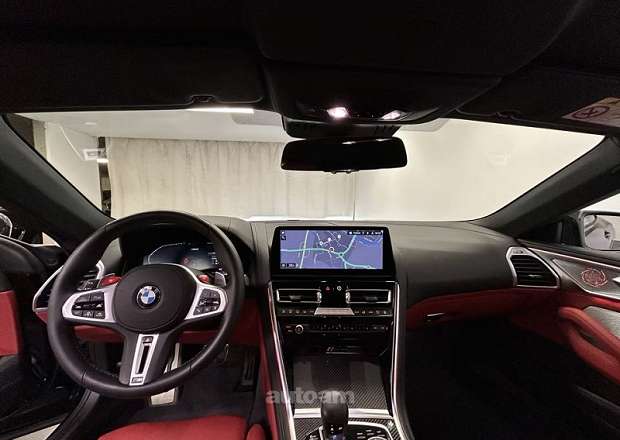 BMW M8