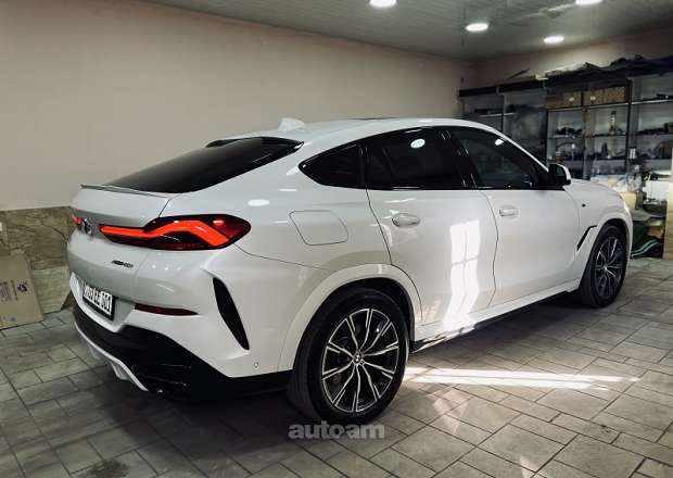 BMW X6