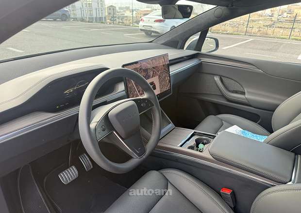 Tesla Model X 2024 — photo 3