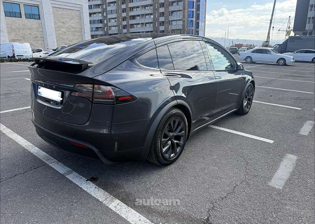 Tesla Model X 2024 — photo 2
