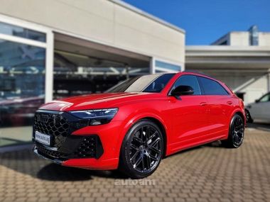 Audi RSQ8  2024 