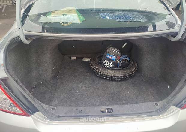 Nissan Versa