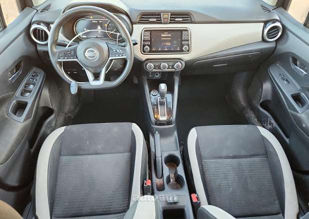 Nissan Versa