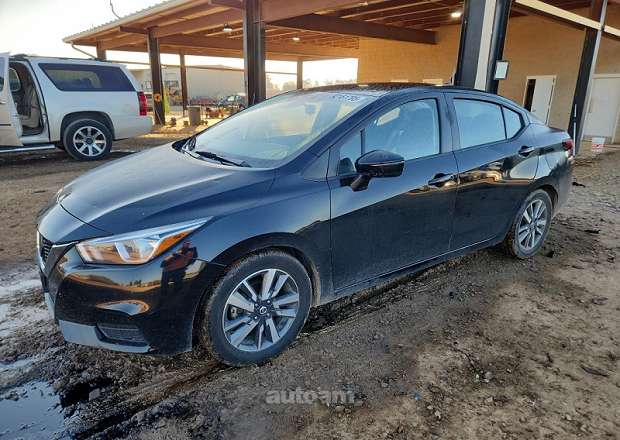 Nissan Versa