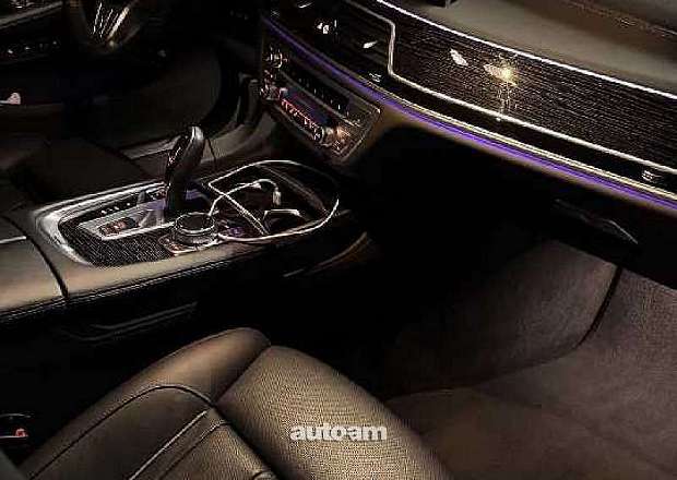 BMW 750 2022 — լուսանկար 6