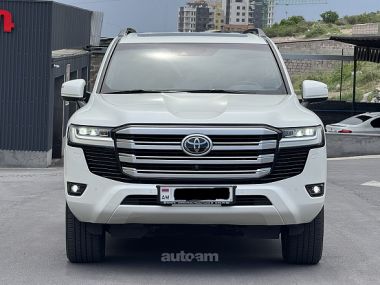 Toyota Land Cruiser 300  2023 
