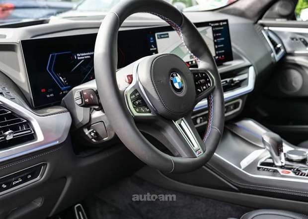 BMW XM