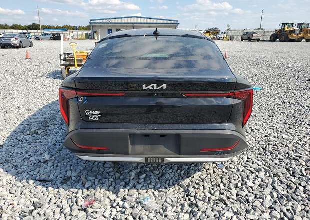 Kia K4