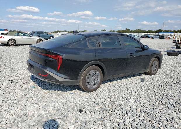 Kia K4