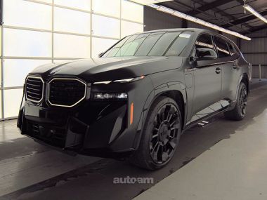 BMW XM  2025 