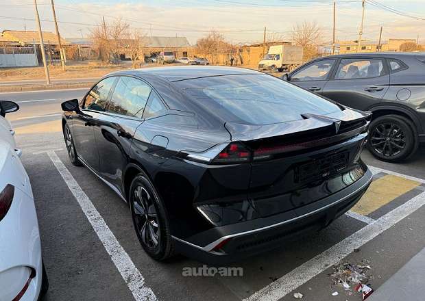 Changan Deepal SL03
