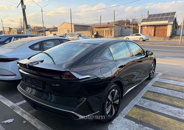 Changan Deepal SL03