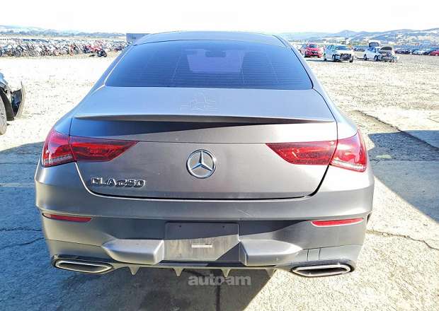Mercedes-Benz CLA 250