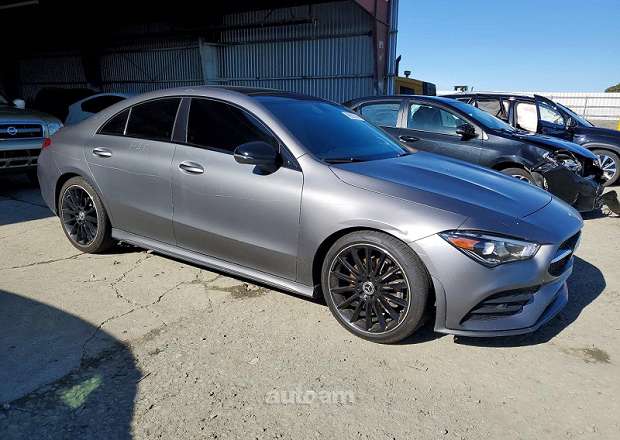 Mercedes-Benz CLA 250