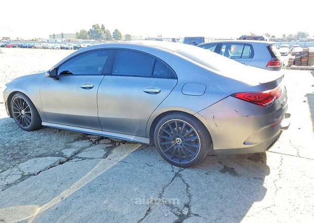Mercedes-Benz CLA 250