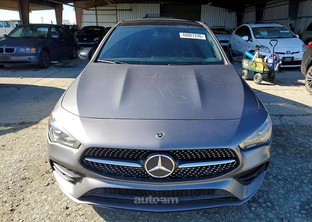 Mercedes-Benz CLA 250