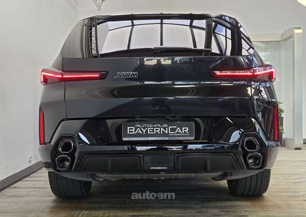 BMW XM