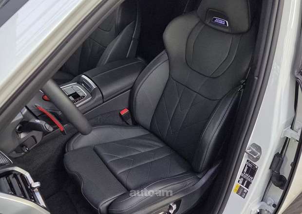 BMW XM