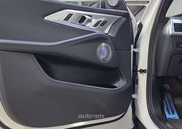 BMW XM