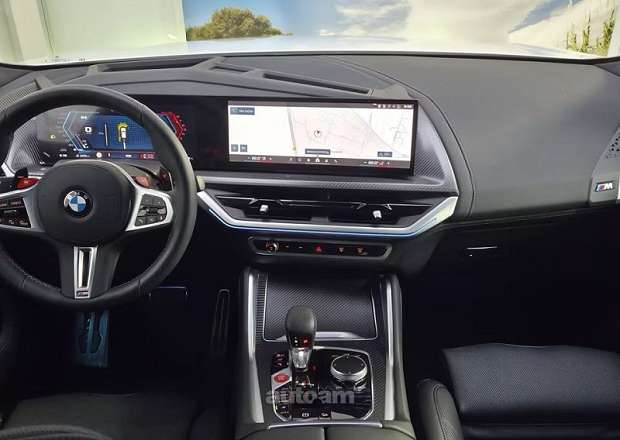 BMW XM