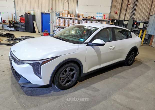 Kia K4