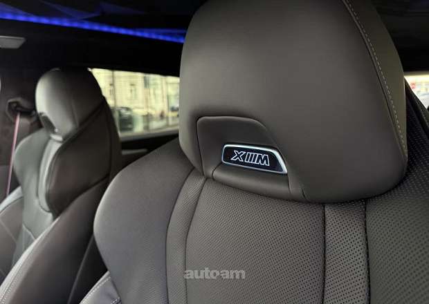 BMW XM