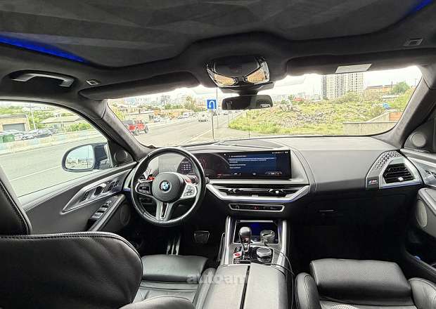 BMW XM