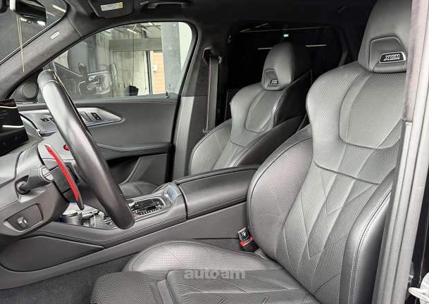 BMW XM