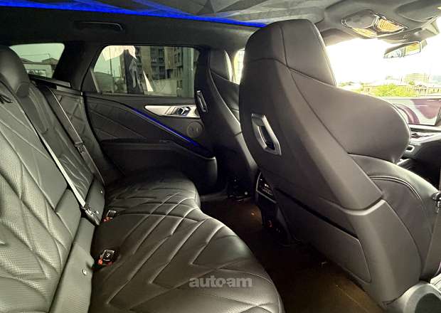 BMW XM