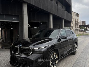 BMW XM  2023 