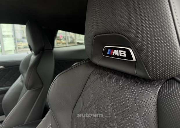 BMW M8