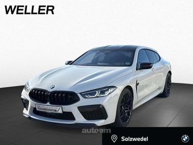 BMW M8  2025 