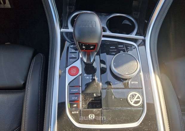 BMW M8