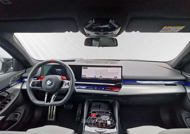 BMW M5