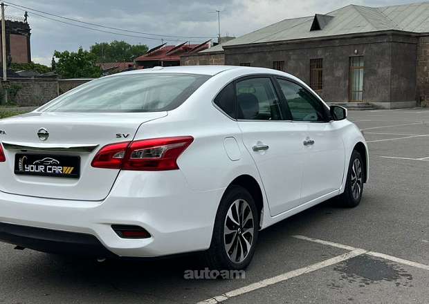 Nissan Sentra