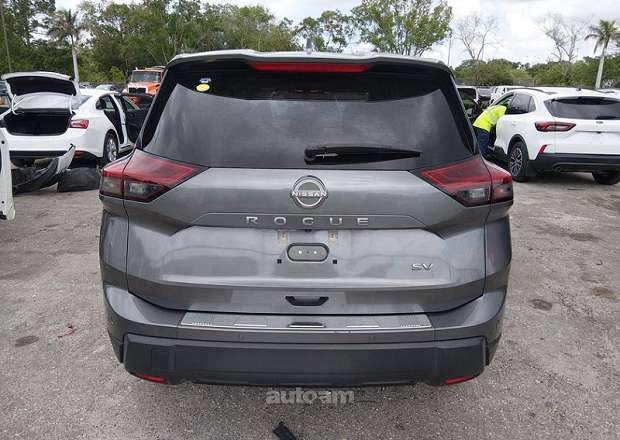 Nissan Rogue