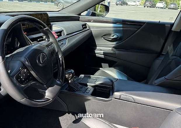 Lexus ES 300