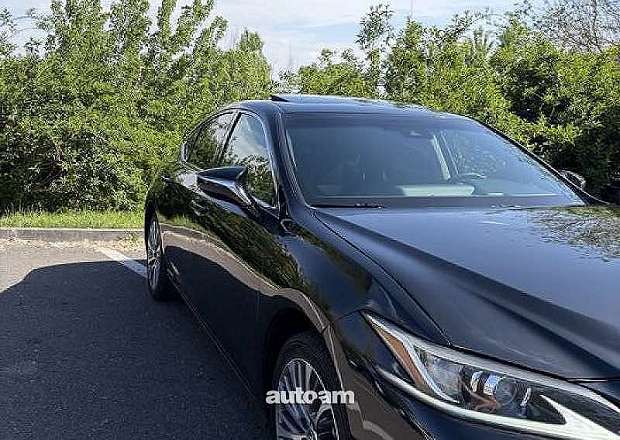 Lexus ES 300