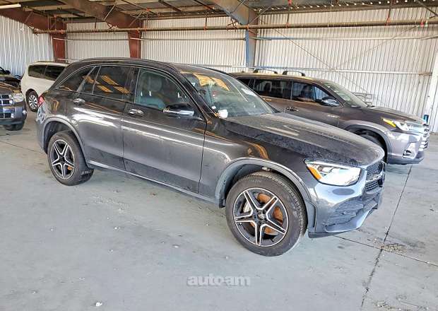 Mercedes-Benz GLC 300