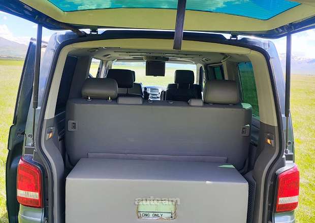 Volkswagen Multivan
