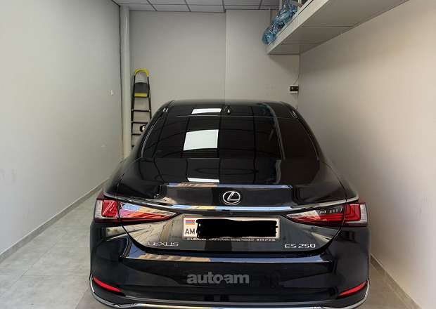 Lexus ES 250