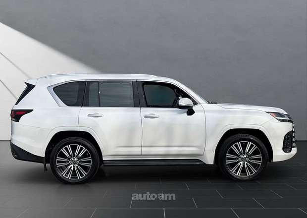 Lexus LX 500d