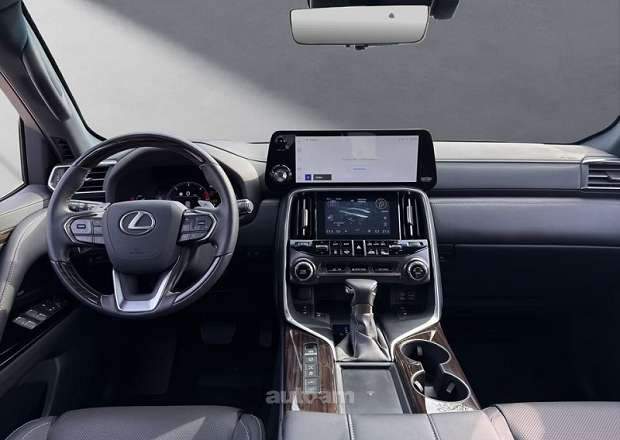 Lexus LX 500d