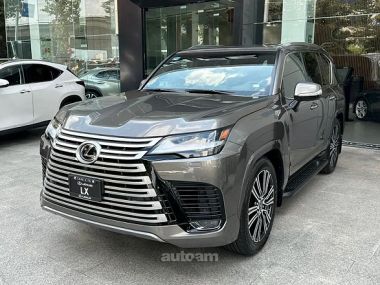 Lexus LX 700  2026 