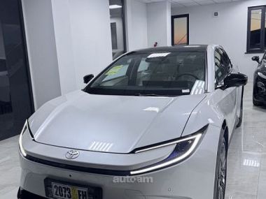 Toyota bZ5  2025 
