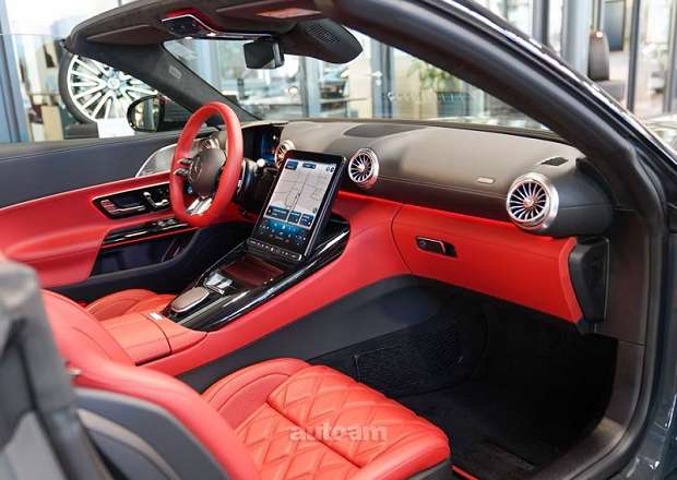 Mercedes-Benz SL 63 AMG