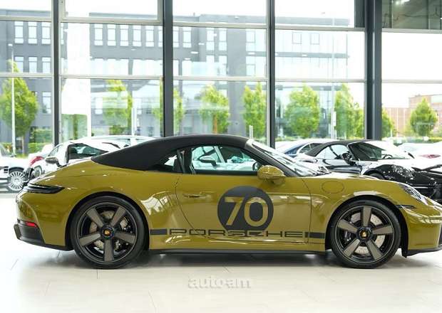Porsche 911