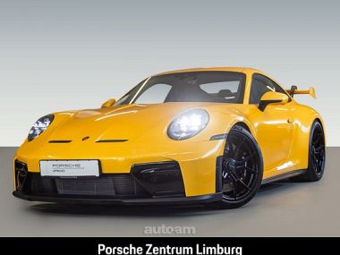 Porsche 911  2025 